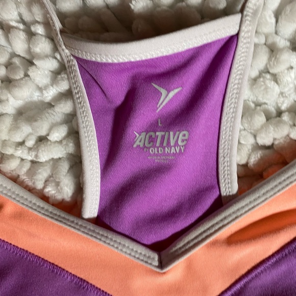 Bundle of two Old Navy Racerback sports bras Size Large - Picture 3 of 11